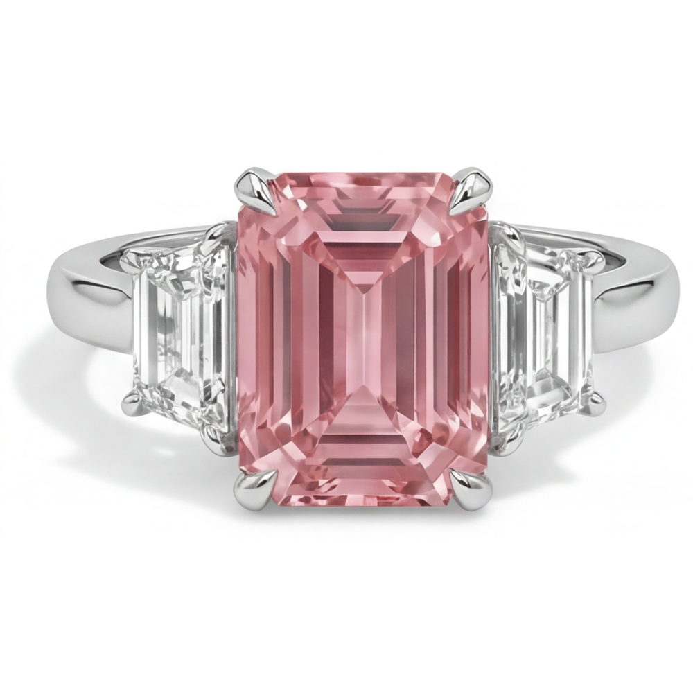 Pfirsichfarbener Padparadscha-Saphir-Ring, 4,6 Karat, im Labor gezüchtet, Smaragdschliff und weisse Trapez-Steine, Dreistein-Kathedralfassung, 14 Karat Gold