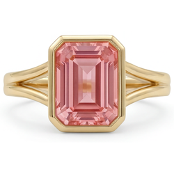 Ring aus 14 Karat Gelbgold mit natürlichem Padparadscha-Pfirsich-Saphir im Smaragdschliff, 3 Karat, Lünette und geteilter Ringschiene