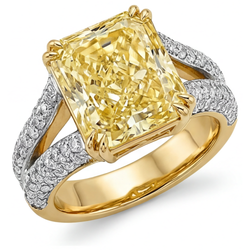 Brillanter Ring mit Pavé Fancy Gelber Diamant – 2 Karat
