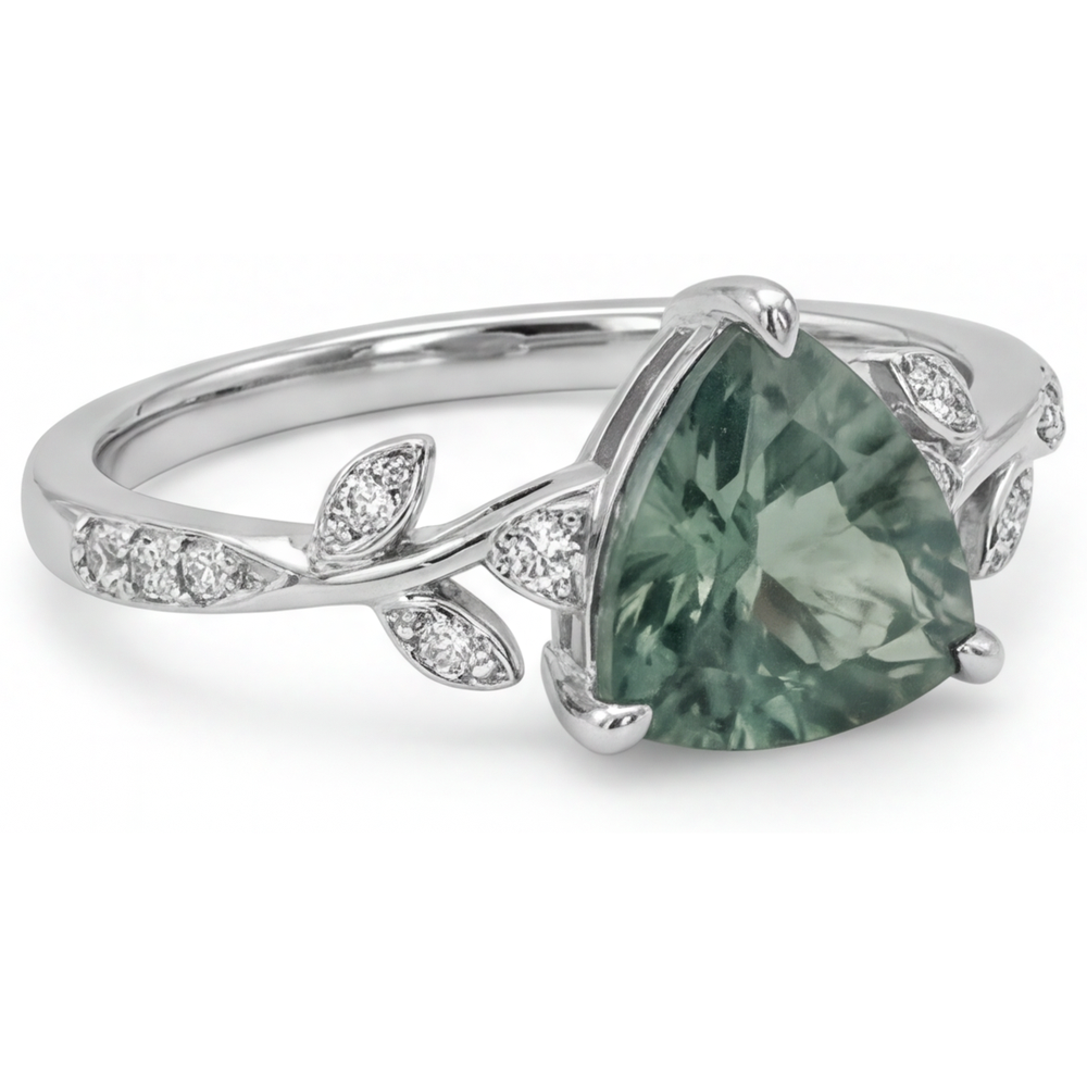 Edelstein-Ring 14 Karat Weißgold mit Green Prasiolite – Schrägansicht