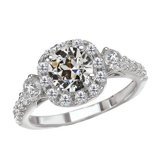 Halo Runder Jahrestagsring Mit Natürliche Diamanten im Alten Minenschliff Von 5,50 Karat