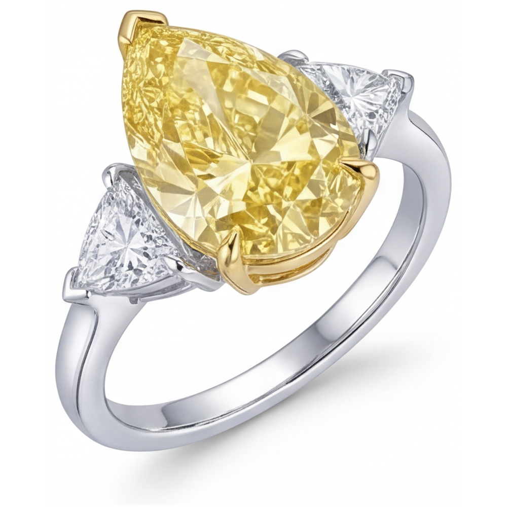 Exquisiter Drei-Stein-Ring 3 Karat – Schrägansicht