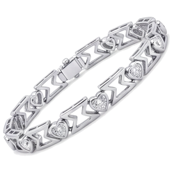 Im Labor gezüchtetes Diamantarmband 5 Karat Herz-Chevron-Glieder 14 Karat Weißgold 7 Zoll