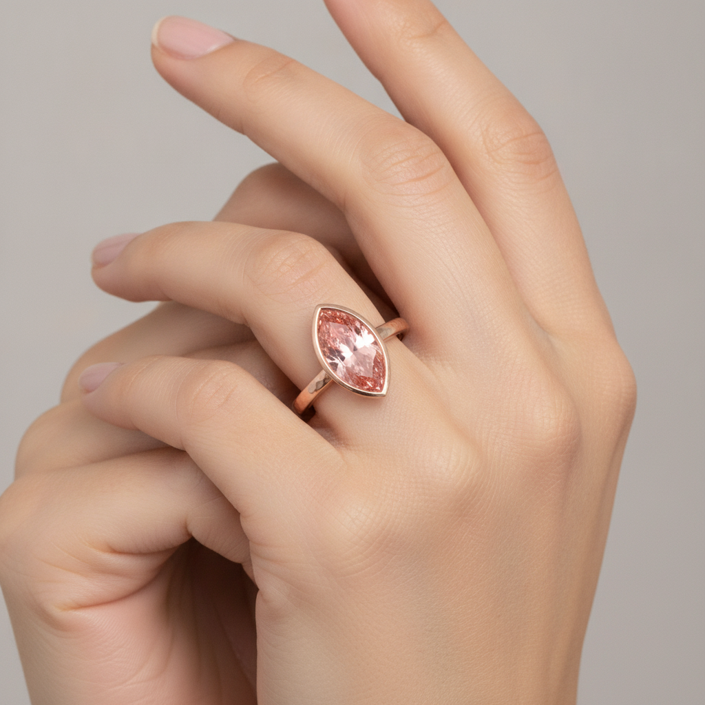 Padparadscha-Saphir-Ring 3,5 Karat im Labor gezüchtet Marquise Lünette Solitär 14 Karat Roségold