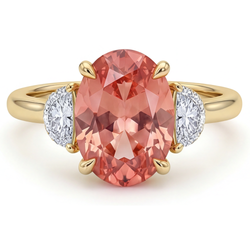 Verlobungsring mit pfirsichfarbenem Saphir 2,9 Karat, echter ovaler Padparadscha und weisse Halbmonde, Drei-Stein, 14 Karat Gelbgold