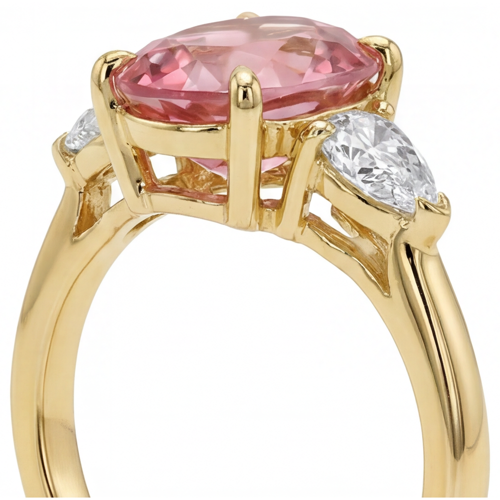 Pfirsich-Saphir 2,9 Karat Echter Ovaler Padparadscha Drei-Stein-Ring 14 Karat Gelbgold