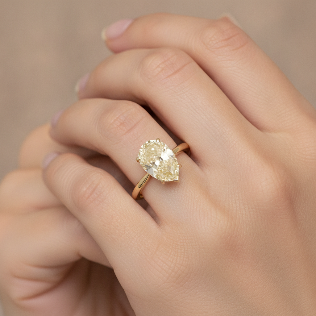Larimar- und Diamant-Verlobungsring 2 Karat natürlicher Solitär im Tropfenschliff in Fancy-Gelb 18 Karat Gold