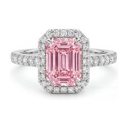 Rosa Diamantring 2,5 Karat Smaragdschliff