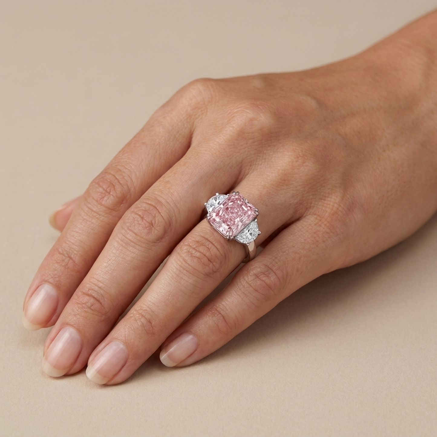 Rosa Diamantring, 4,5 Karat, Radiantschliff
