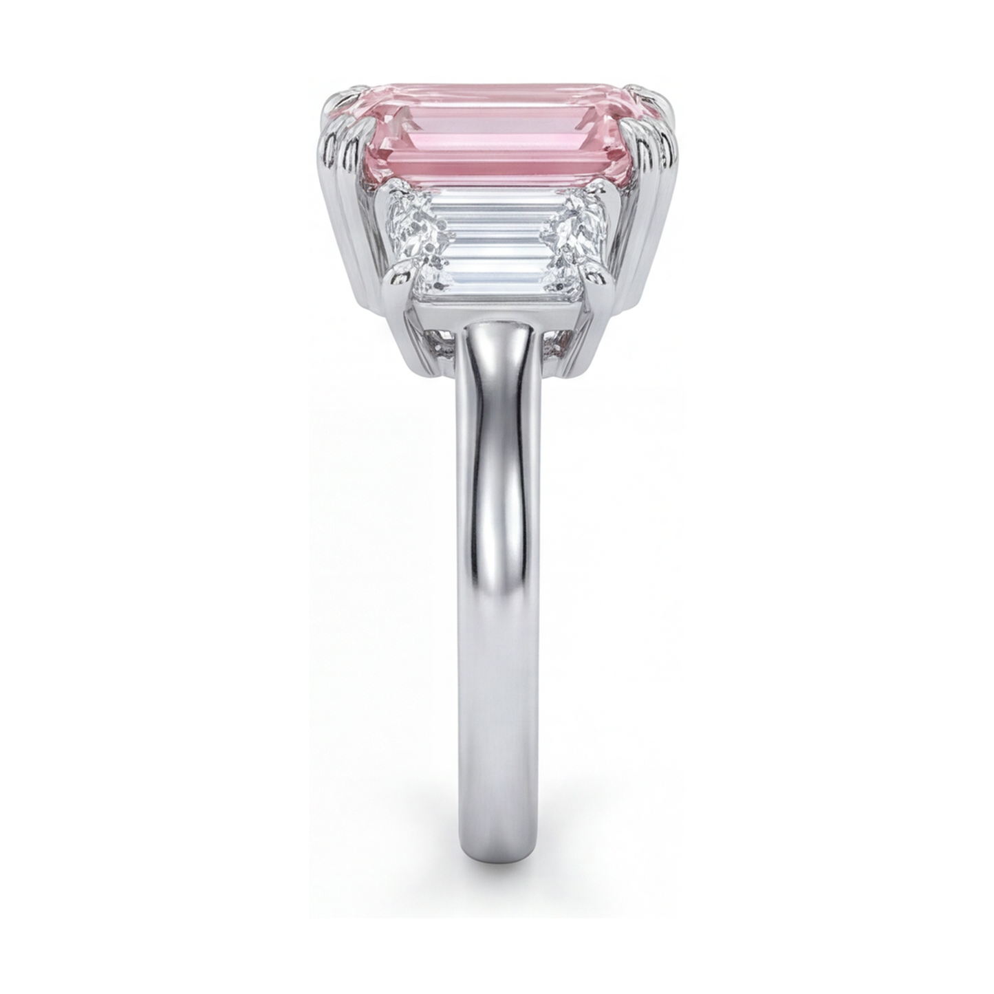 Ring mit rosa Diamant im Smaragdschliff, 4 Karat