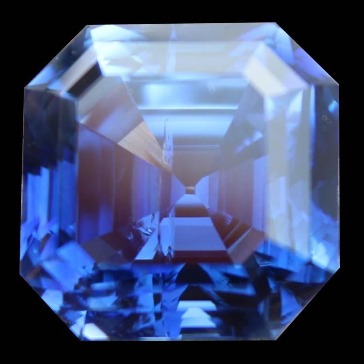 Funkelnder Loose Sapphires Natural 5 Karat – Hauptansicht