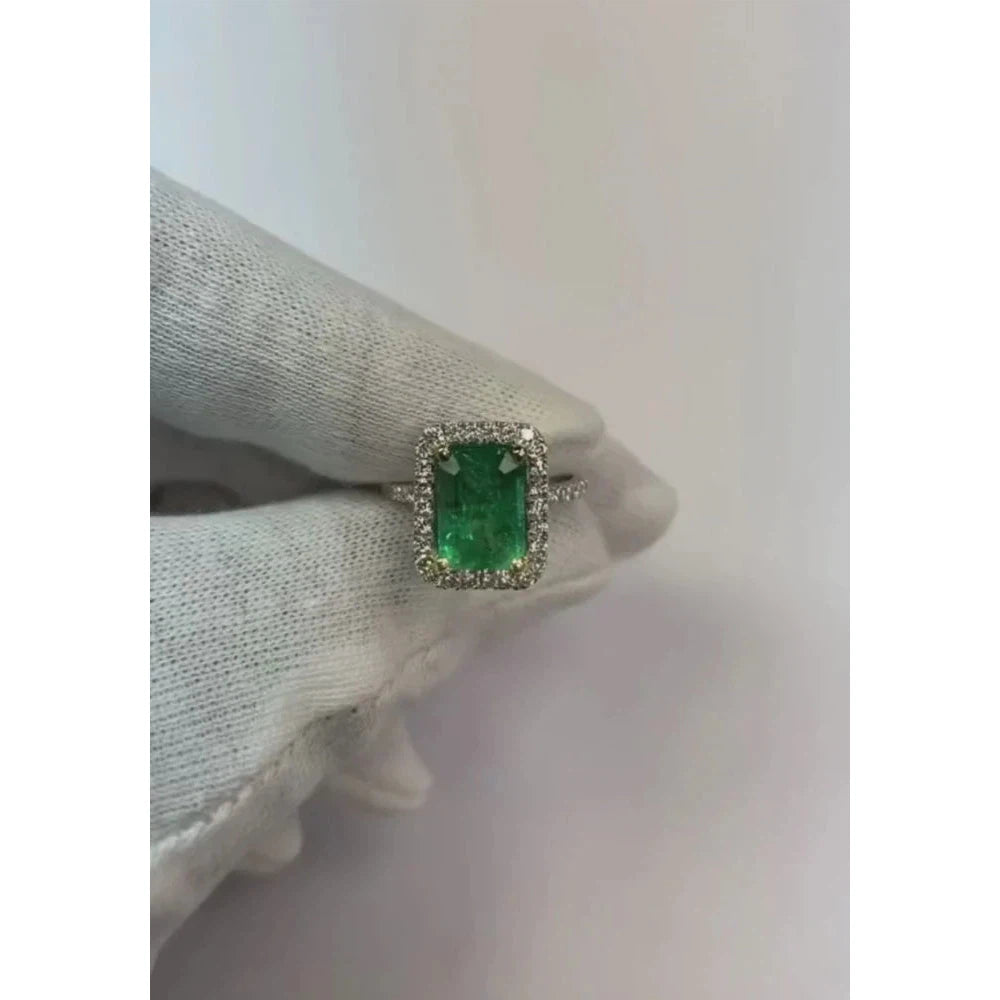 Kolumbianischer Grön Smaragd-Verlobungsring mit Halo-Diamant 3,55 Karat 