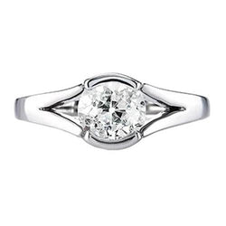 1 Karat Alteuropäischer Echt Diamant Solitärring mit geteiltem Schaft und halber Lünette