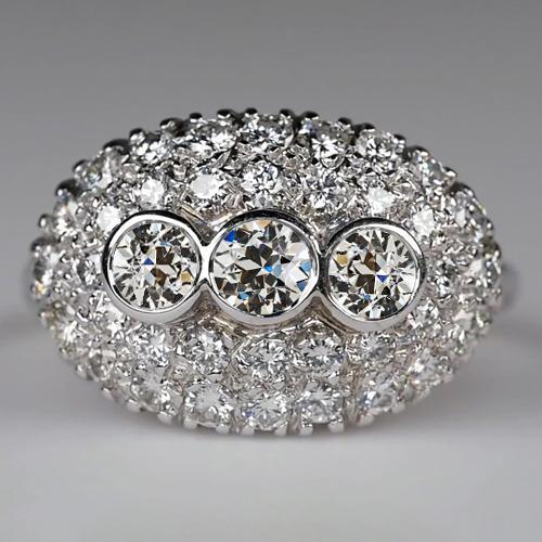 Drei-Stein-Stil-Ring-Lünette-Satz rund alter Bergmann Natürlich Diamanten 4,50 Karat