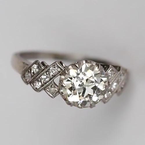 Gold Runder Echt Diamantring Im Alten Minenschliff Mit Geteiltem Schaft 2,25 Karat