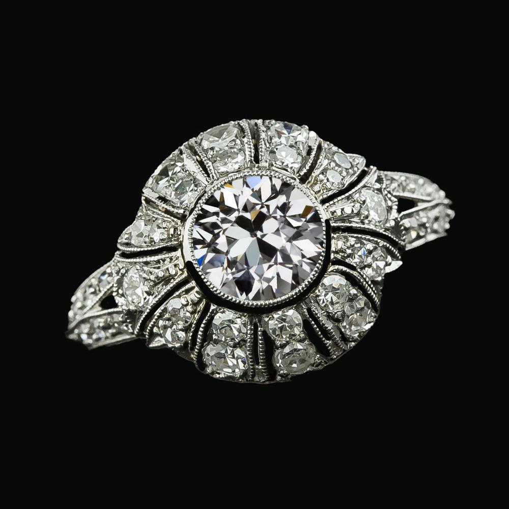 Halo Lünette Runder Ring Old Mine Cut Natürliche Diamanten Split Shank 4 Karat