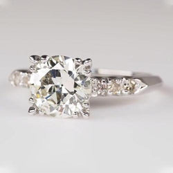 Runder alter Bergmann Natürlich Diamantring für Damen, dreifacher Krappensatz 2,50 Karat