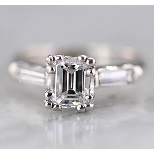 1,60 Karat Smaragd Diamant 3 Steine Ring Baguettes Weißgold 14K - harrychadent.ch