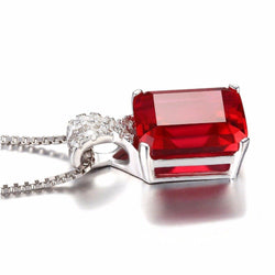 Zinkenset 6,25 ct. Rubin mit Diamanten Anhänger Halskette Weißgold 14K