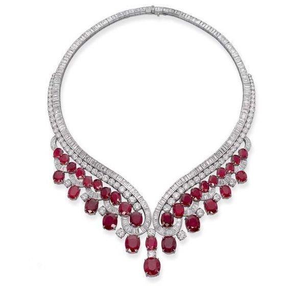 Roter Rubin mit Diamanten 59 Karat Damen Halskette 14K Weißgold - harrychadent.ch