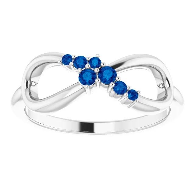 Hochzeitsjubiläumsband 0,39 Karat blauer Saphir Infinity-Schmuck