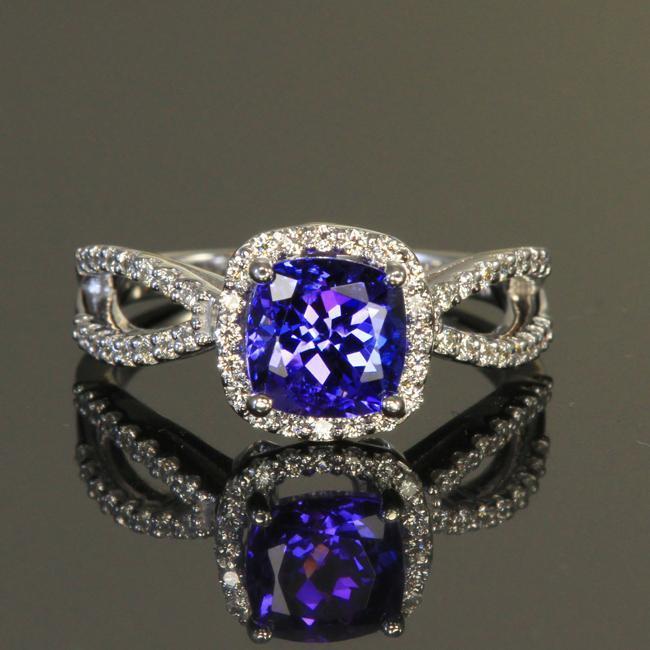 Kissen Blauer Tansanit-Diamant-Ring 5,50 Karat Weißgold 14K - harrychadent.ch