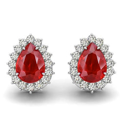 Ohrstecker mit 7,50 Karat Rubin und rundem Diamant im Birnenschliff