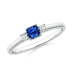 1.65 Kt. Drei-Stein-Ceylon-Saphir-Diamanten-Ring Weißgold 14K