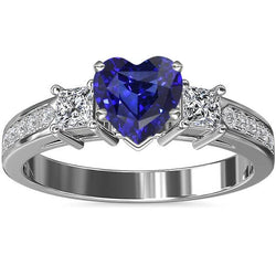 3 Stein-Stil Herz Saphir Ring Prinzessin & Runde Diamanten 3 Karat