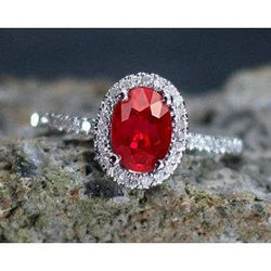 3,65 Kt Halo Red Rubin Und Diamanten Ehering Weißgold 14K