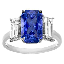 Baguette-Diamant-Ring mit 3 Steinen Strahlend tiefblauer Saphir 3.50 Karat