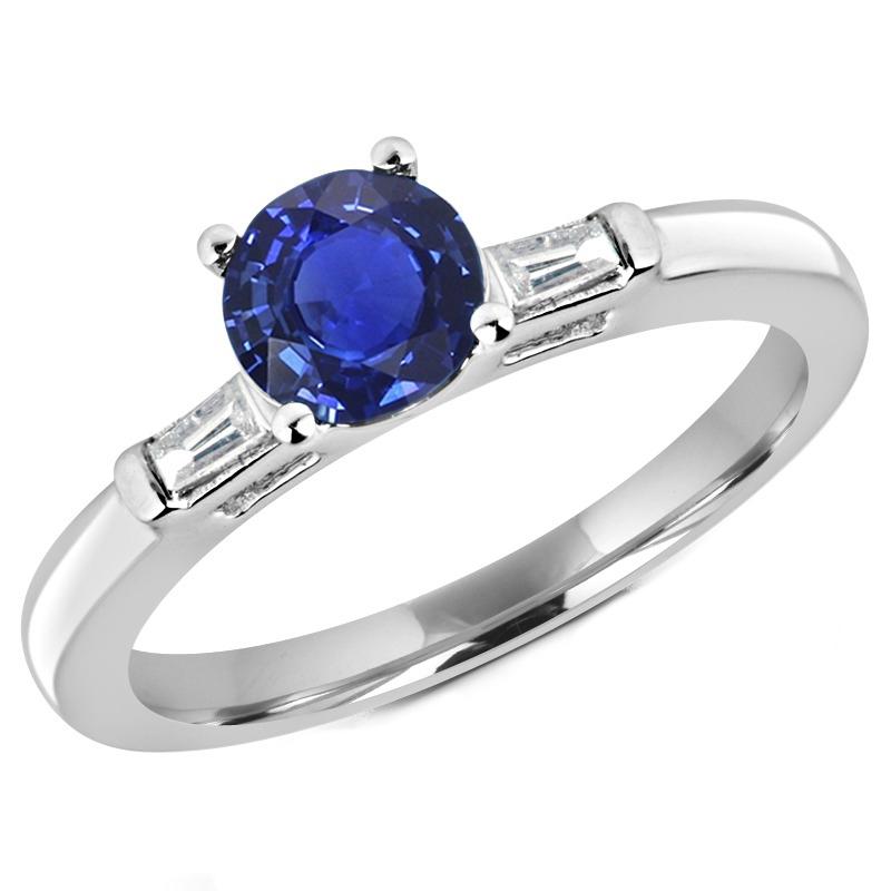 Baguette-Diamant- und runder blauer Saphirring mit drei Steinen 2.25 Karat - harrychadent.ch