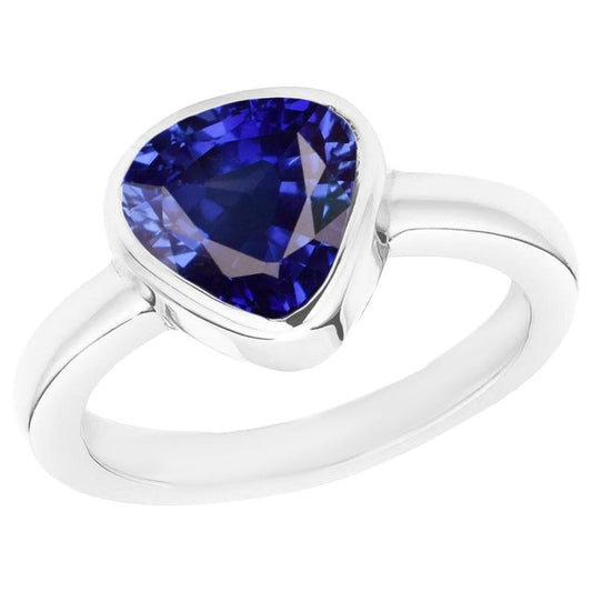 Blauer Saphir Solitär Trillion-förmige Ringlünette Set 2 Karat - harrychadent.ch