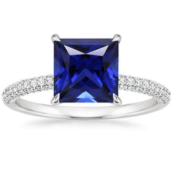 Blauer Saphir-Solitärring mit Akzenten Pave Diamant 5,50 Karat