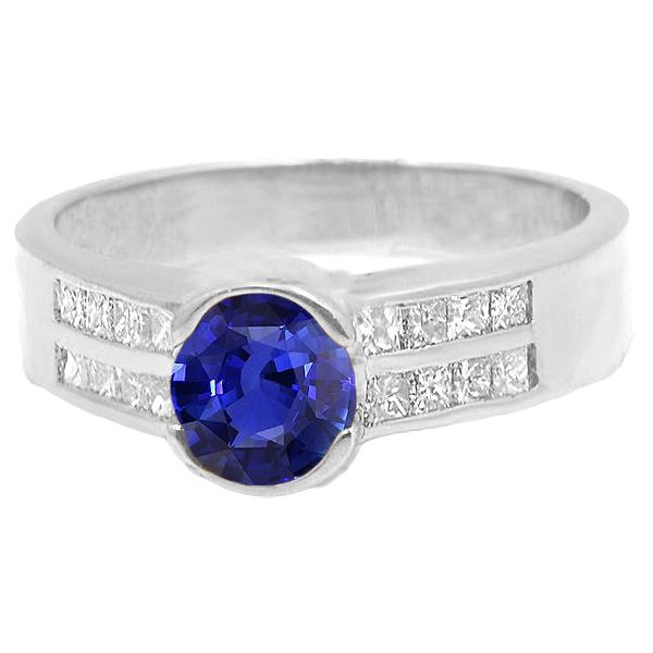 Diamantrunder blauer Saphirring & Akzente im Prinzessschliff 2.50 Karat - harrychadent.ch