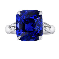 Drei Stein Kissen Blauer Saphirring & Birnendiamanten 4 Karat