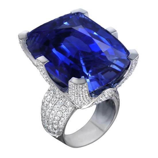 Kissen Ceylon blauer Saphir und runde Diamanten 8.50 Karat Ring