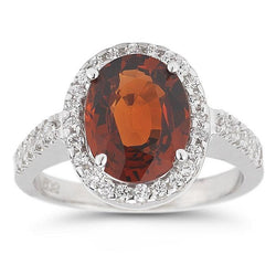 Ovaler Granat aus 14 Karat Weißgold mit Diamanten 13,25 Ct Ehering