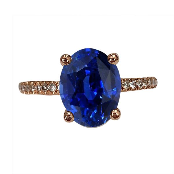 Ovaler Solitärring mit blauem Saphir und Diamanten in Pavé-Fassung 4,50 Karat - harrychadent.ch