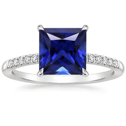 Princess Solitaire Accents Ring Blauer Saphir und Diamant 5,5 Karat