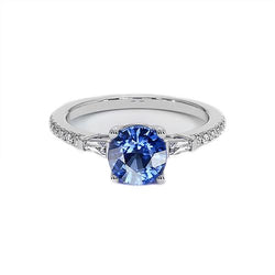 Runder Diamant-Ceylon-Saphir-Ring aus Weißgold mit Akzenten 5 Karat