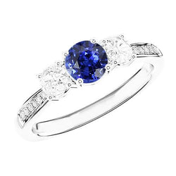 Runder Saphir & Diamant Ring Weißgold 2,50 Karat 3 Steine Stil