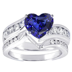 Saphir-Ehering-Set mit Herzschliff und Diamanten mit Kanalbesatz 3,50 Karat