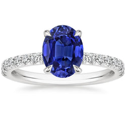 Solitaire Sri Lanka Saphirring mit Diamantakzenten 4 Karat
