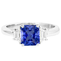 Trapezförmiger Diamant 3 Stein Strahlend geformter Ring Schmuck 2,50 Karat