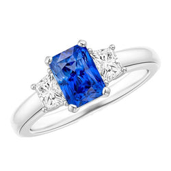 Trapezförmiger Diamant Blauer Saphir Ring Radiant Cut 3 Karat Drei Steine