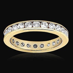 Runde Diamanten 1,68 ct. Verlobungsband für die Ewigkeit in Gelbgold
