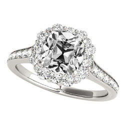Halo Damenring mit Akzenten Kissen alter Bergmann Diamant 8.25 Karat
