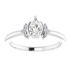 Jubiläumsring Ovaler alter Minenschliff Diamant halbe Lünette Set 2,50 Karat