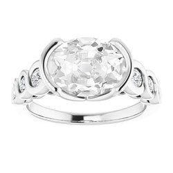 Ovaler alter Bergmann Diamantring halbe Lünette Infinity Style 7 Karat